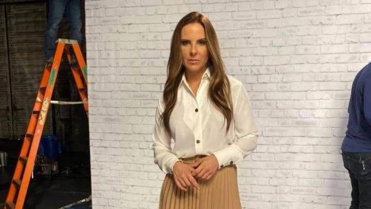 Kate Del Castillo Confirma Relación Con Edgar Bahena Estilo Musa